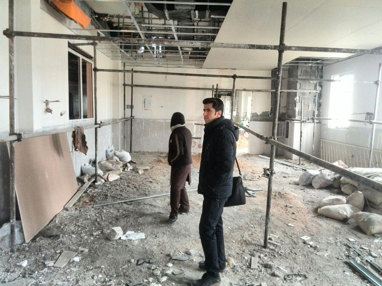 بازدید کارشناس واحد شبکه و زیرساخت از بخش در حال ساخت NICU بیمارستان بنت الهدی